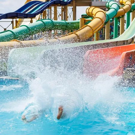 Happy House In Clube Daire *