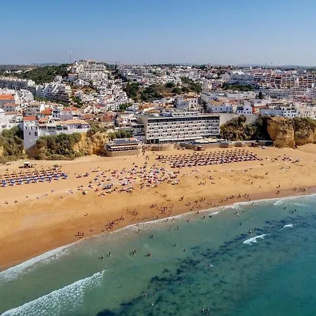 Happy House In Clube *