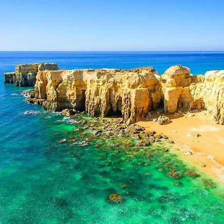 Happy House In Clube * アルブフェイラ